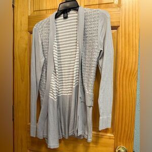 Peck & Peck sizeโS Gray Cardigan Sweater with sparkle threading Lightweight Knit